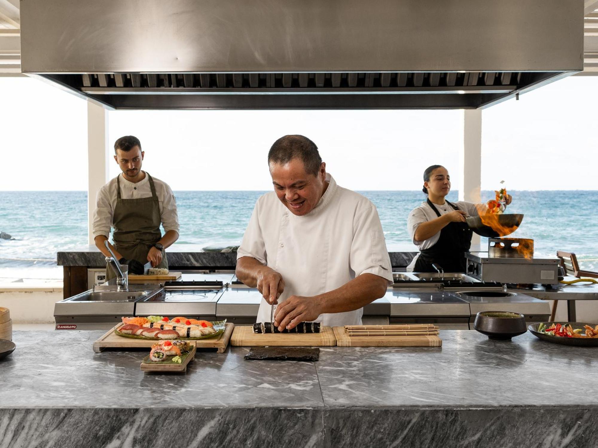 Rezort Grecotel Luxme White